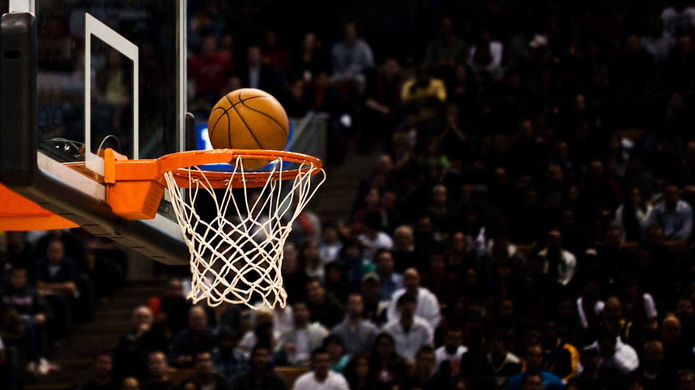 Le P:LAB 3x3 starts dribbling