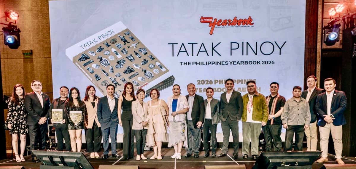 REPRESENTATIVES from featured companies (from left): Jannie Ngo (from ChocNut), Ronald Agoncillo (Ligo Sardines), Vernon Go, Happee Sy-Go, Gela Pecson (Ligo Sardines), Mitch Arce (Arce Dairy), Tessie Sy-Coson (SM Investment), Grace Glory Go, Violeta Lapid (R. Lapids Chicharon), Mr. Julio Macuja (Executive Vice President of Star City and Marcel Asinas), Glenn Razon Carreon (Razon’s by Glenn), Ryan Dacay (president, Lion Tiger Katol), Wyne Tuico (Lion Tiger Katol), Rafael de Jesus and Raul Ecaldre (Victory Liner) and Richard Go (Orocan).