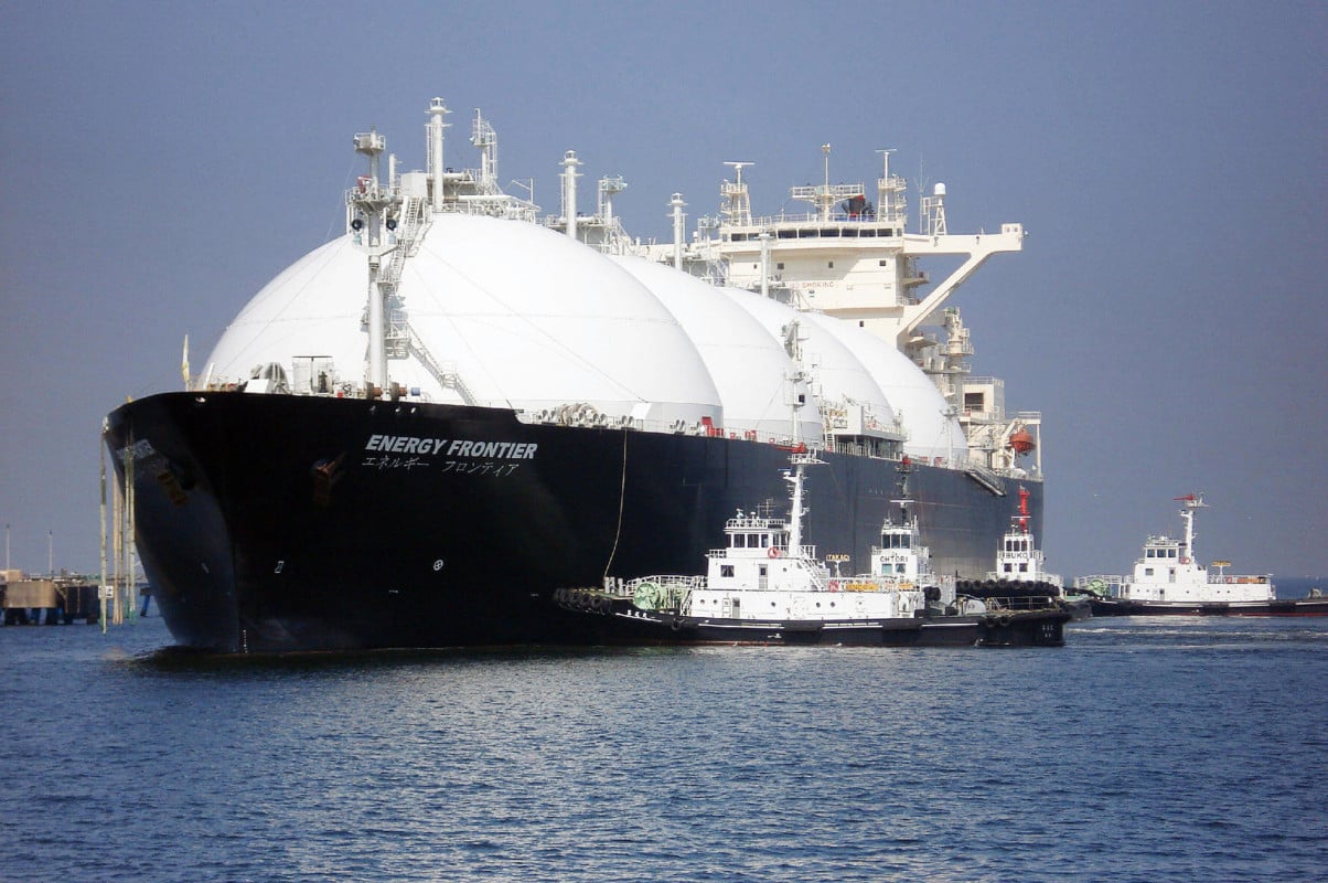 Sanctions lock out cheap Russian fuel 