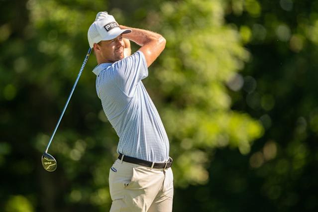 Perez surges ahead at LIV Mexico City