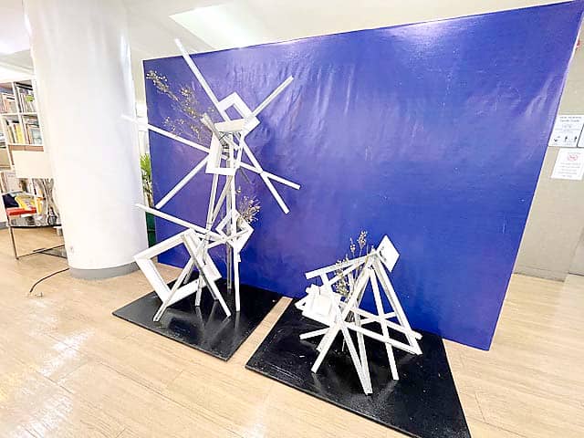 CONTEMPORARY art bringing more interest to the art center.
