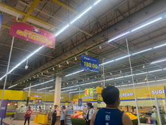 Consumers shift to supermarkets amid rising prices
