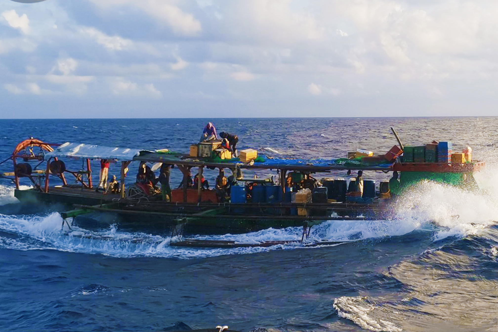FMA-8 stakeholders, scientists unite to manage shorthead anchovy stocks 