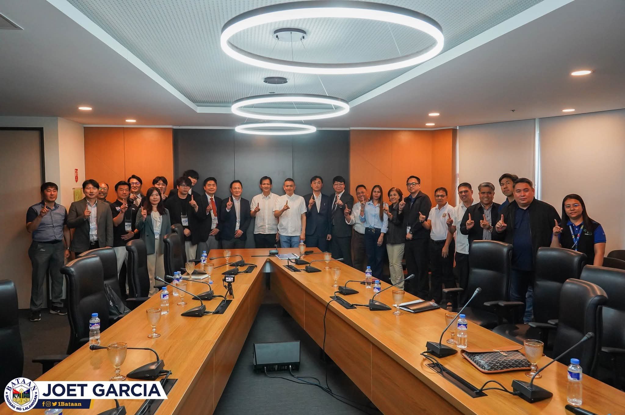 Bataan, South Korean firms explore solar, EV, housing, and smart farm projects