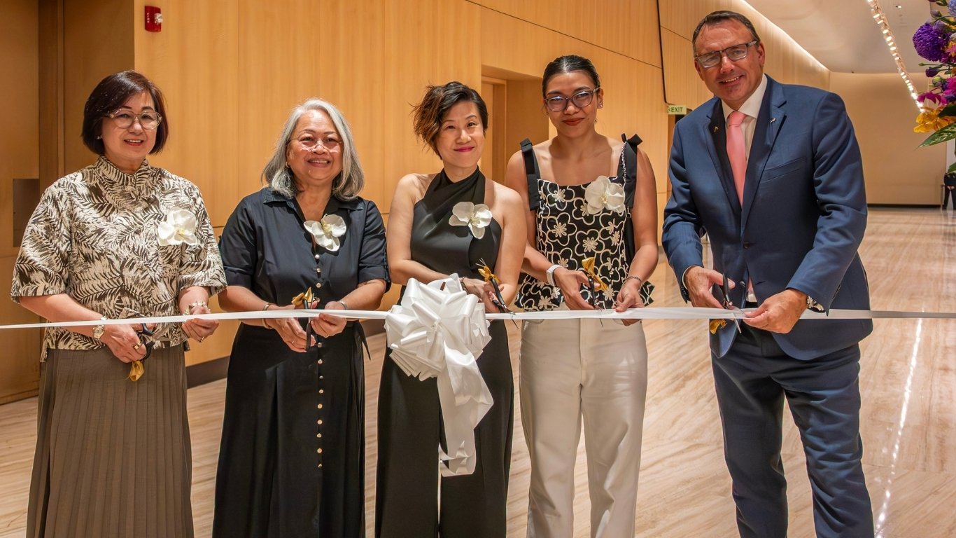 Alchemy of the imperfect: Meneline Wong’s ‘Creases’ at Conrad Manila