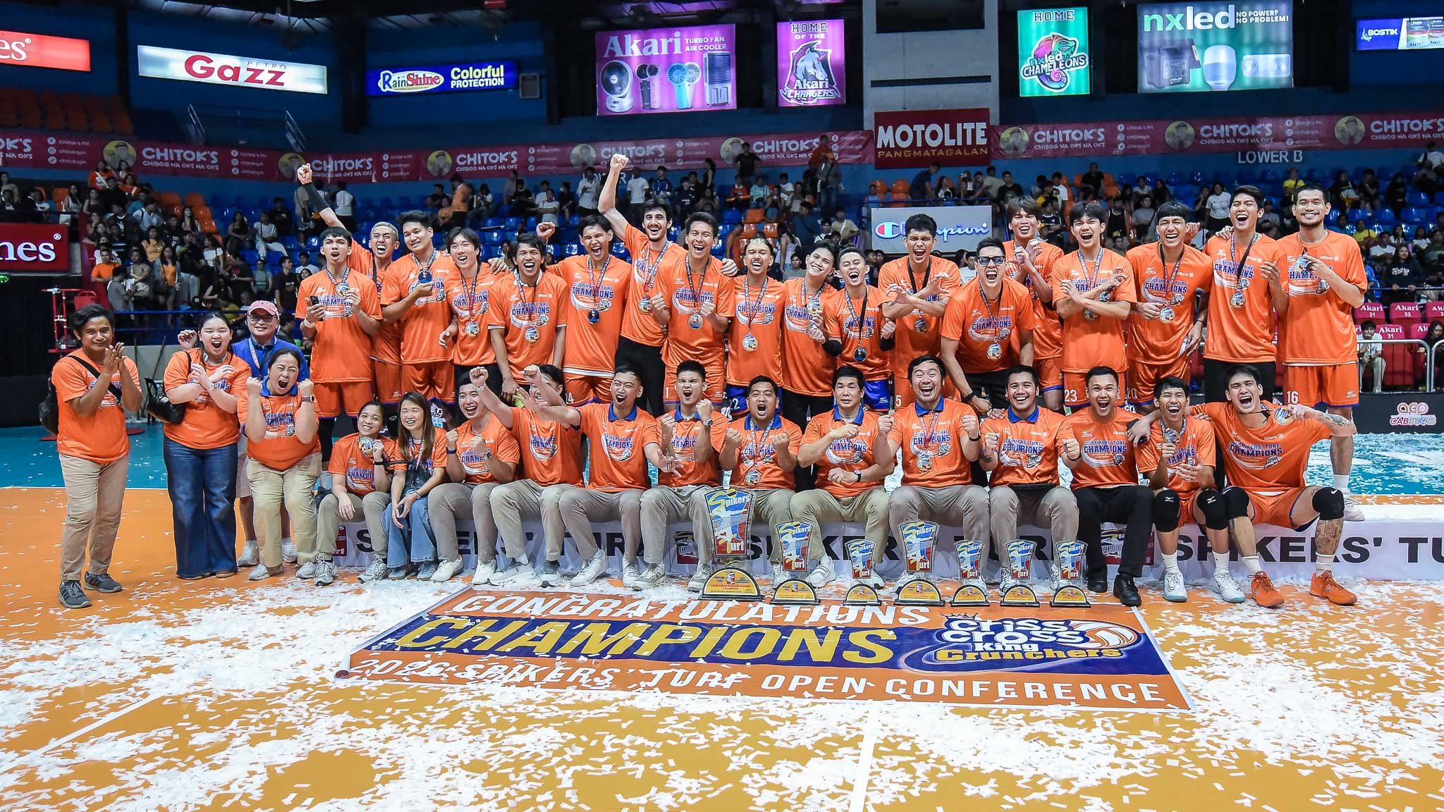 Grind-out victory: Criss Cross rips Savouge, captures Spikers’ Turf crown