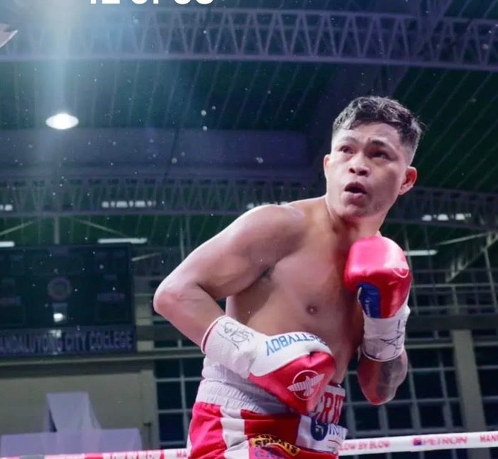 Ancajas wins featherweight debut