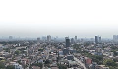 Smoke, sickness fears shadow Navotas evac