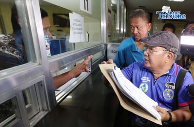 'Too much': Manila commuters, drivers reject heavy 10-peso fare hike petition