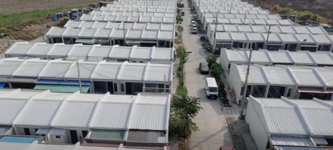DHSUD anchors relocation push for NSCR families