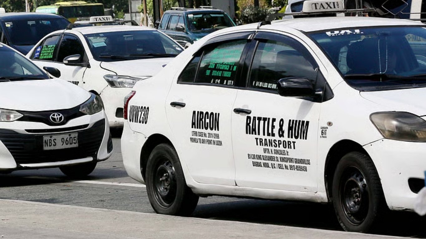 Taxi drivers split over P10 fare hike