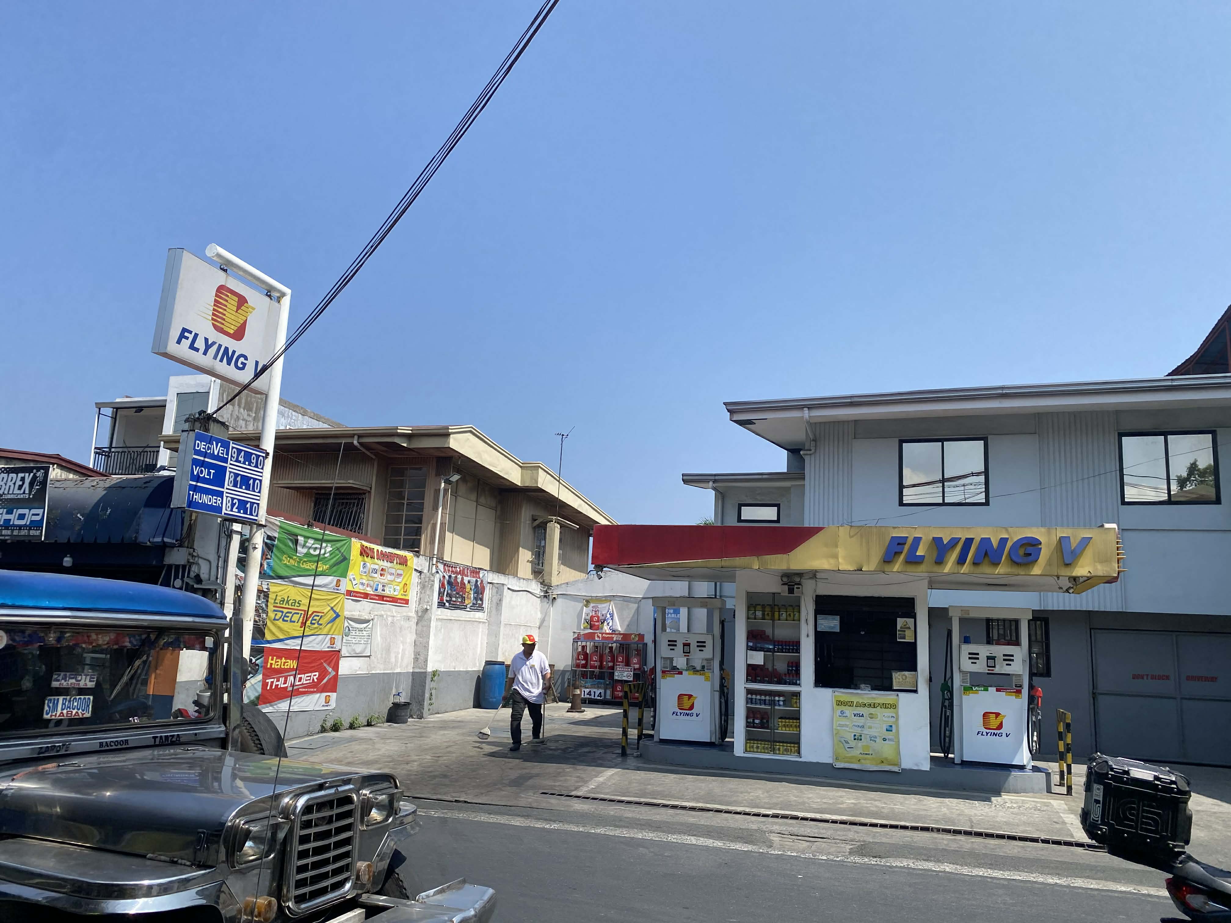 Fuel rollback offers little relief to Kawit jeepney drivers