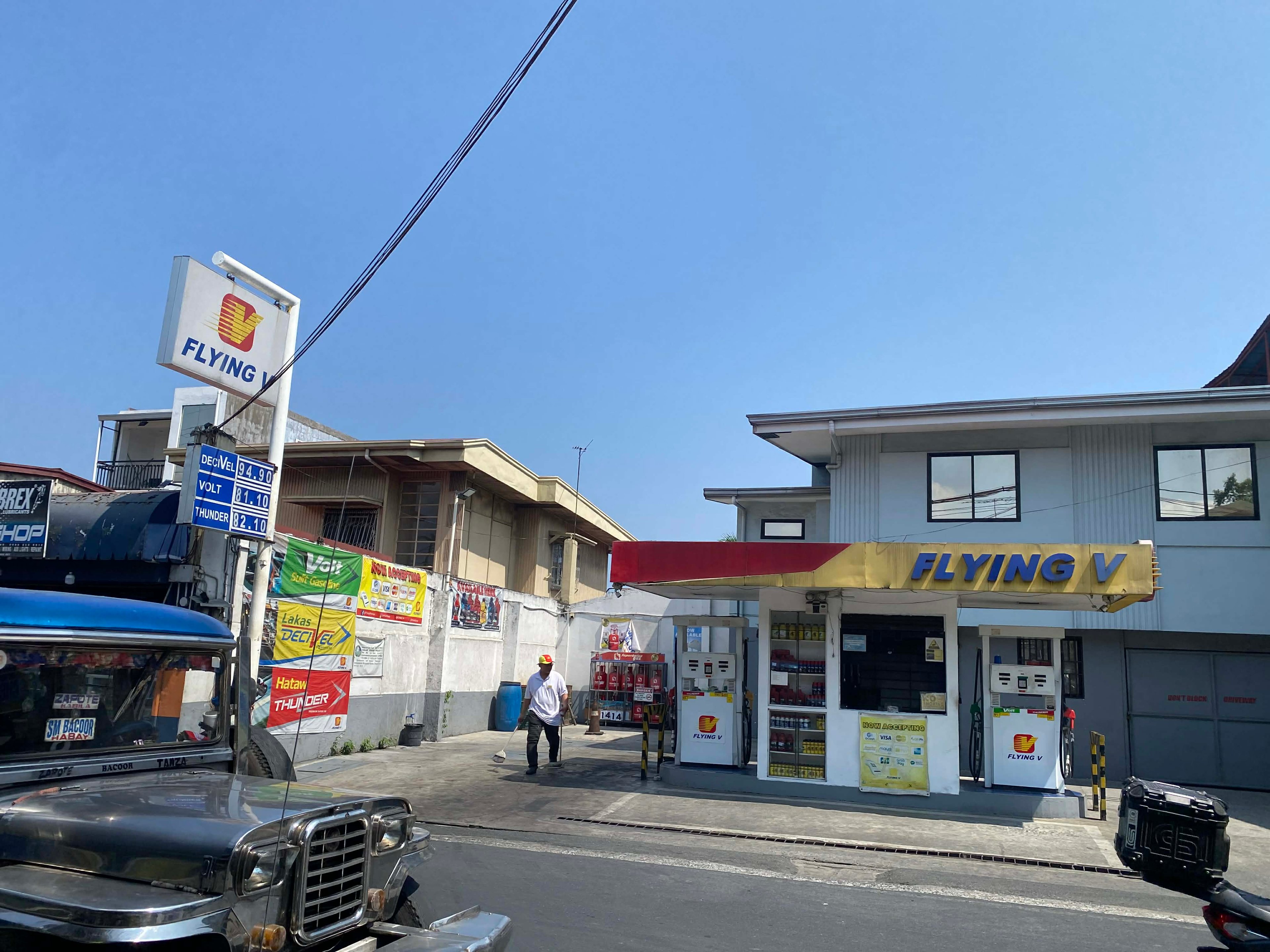 Fuel rollback offers little relief to Kawit jeepney drivers