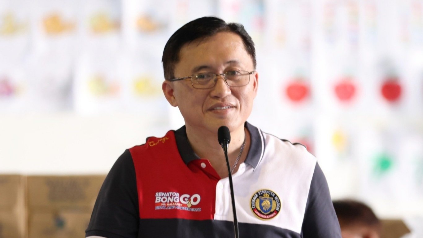 Go presses fire safety, visits victims
