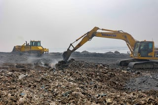 Navotas landfill fire 80% contained, but full suppression still uncertain — officials