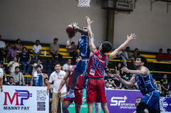 Valenzuela hangs tough, pips Sarangani