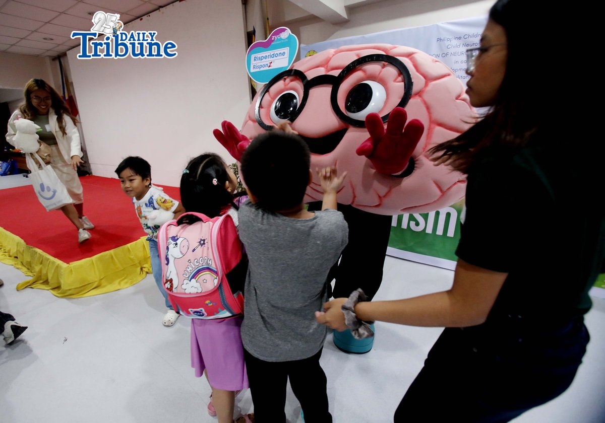 (April 25 2026) Children with the autism spectrum enjoy performing and playing the mascot with their parents as they join the Philippine Children’s Medical Center 3rd Autism Camp, a series of lectures and workshops for parents, a community effort that brings together families, health professionals, and advocates in one setting. And also to support, Inspire, Nurture: Autism Empowering Guardians. during the launching held at PCMC hospital in Quezon City on Saturday April 25 2026. With the volunteers Neurodevelopmental Pediatrics teachers. Photo/Analy Labor