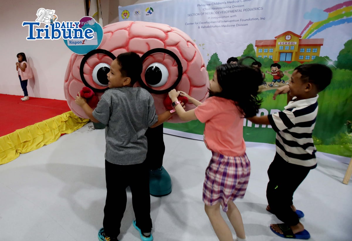 (April 25 2026) Children with the autism spectrum enjoy performing and playing the mascot with their parents as they join the Philippine Children’s Medical Center 3rd Autism Camp, a series of lectures and workshops for parents, a community effort that brings together families, health professionals, and advocates in one setting. And also to support, Inspire, Nurture: Autism Empowering Guardians. during the launching held at PCMC hospital in Quezon City on Saturday April 25 2026. With the volunteers Neurodevelopmental Pediatrics teachers. Photo/Analy Labor