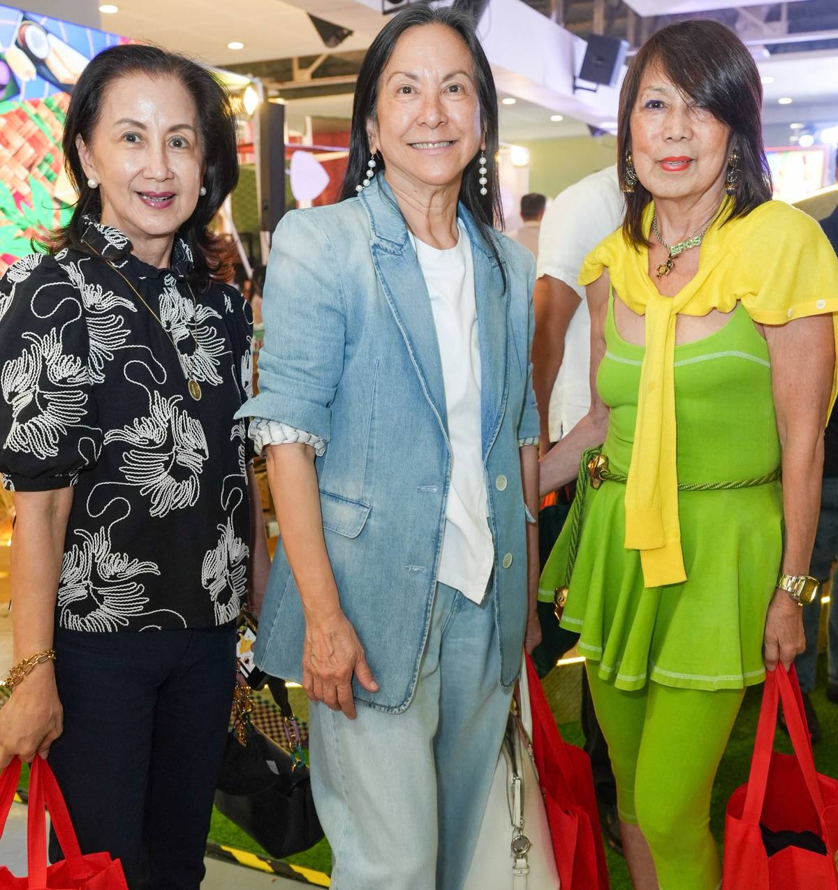 LIA Gómez, Ama Goduco Collins and Mary Ann Tinio.