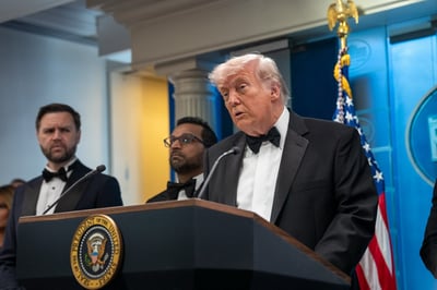Trump pulled from event after gunfire scare