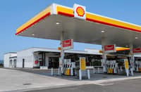 NATIONWIDE motorists can get a P5 per liter fuel discount at participating Shell Pilipinas Corporation stations from 24 to 30 April.