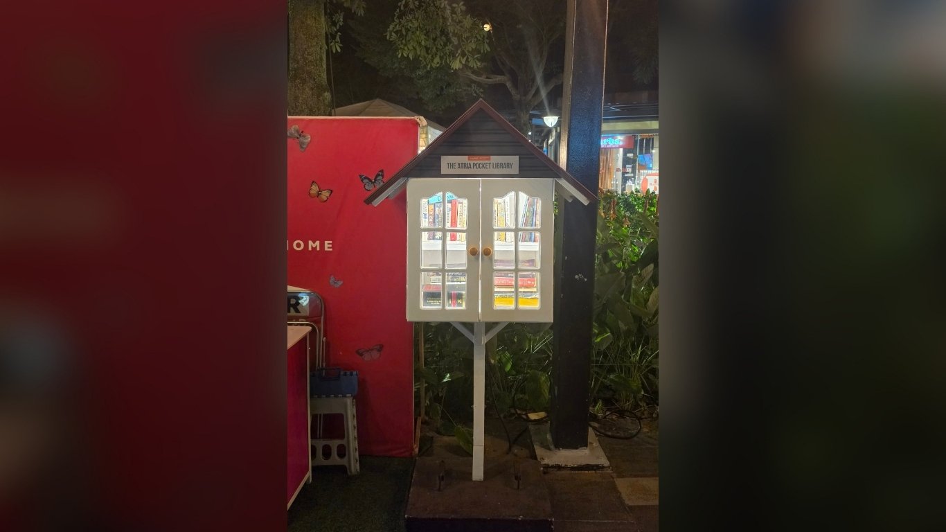 Inserting reading into the daily urban rhythm in Iloilo City