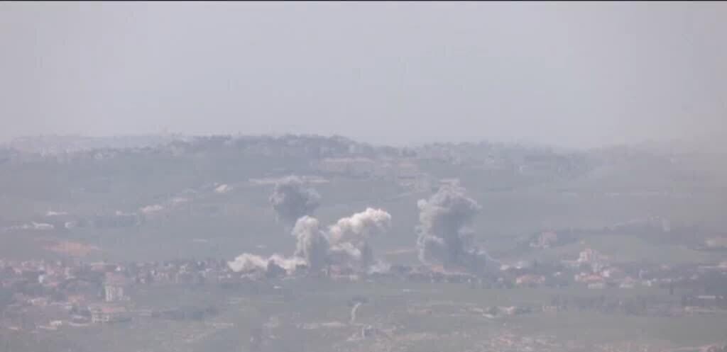 Strikes kill 14, deadliest day since truce