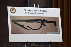 Suspect to face court over White House shooting