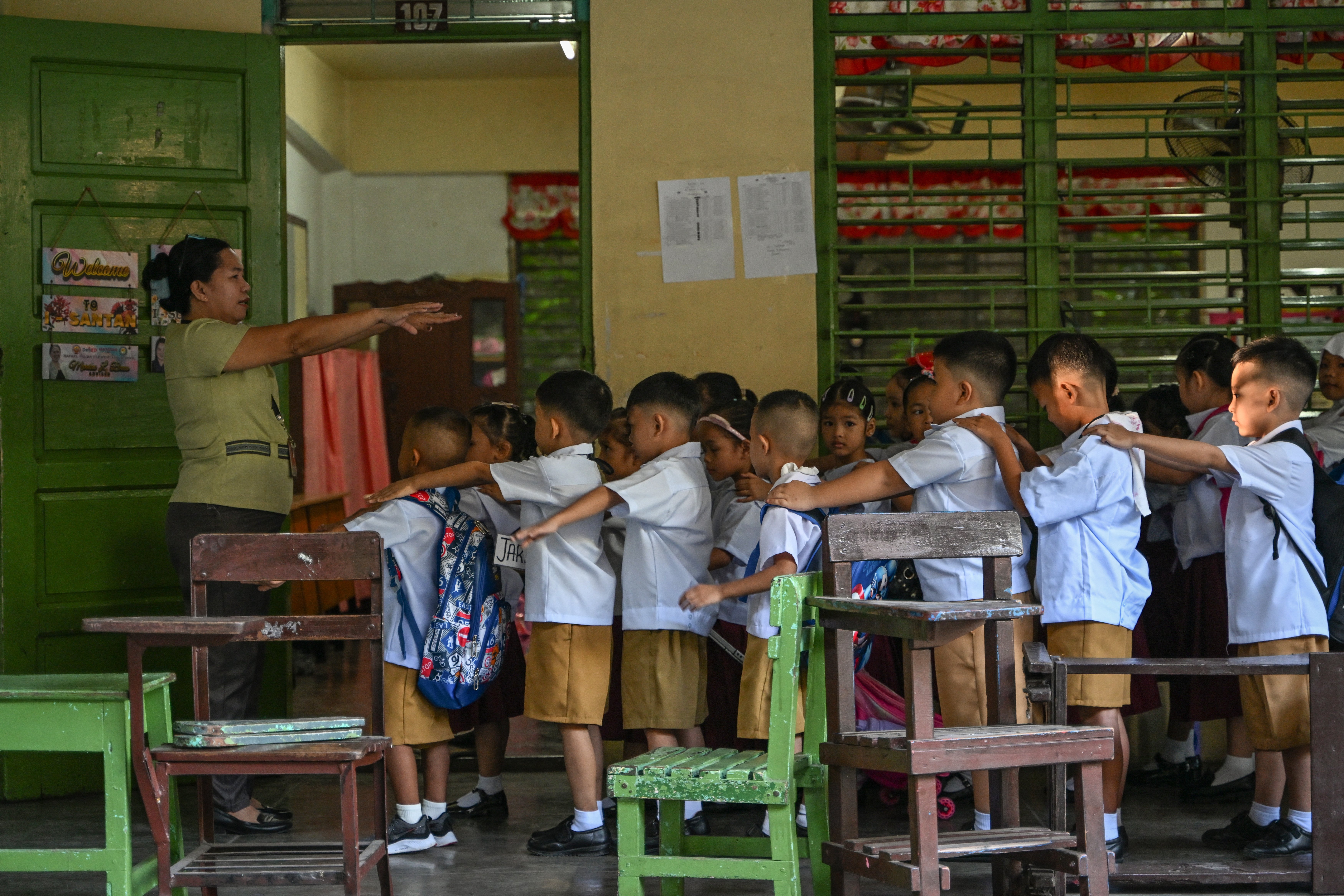 Bill pushes P50K starting pay for teachers