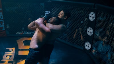 Korean star flaunts might in URCC bout
