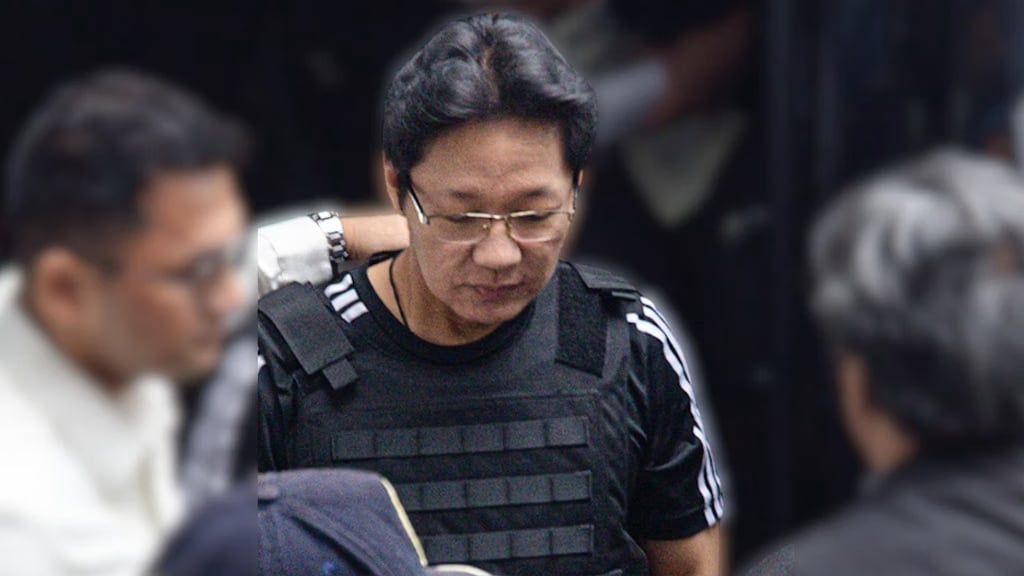 After 7 months, Curlee leaves the cell