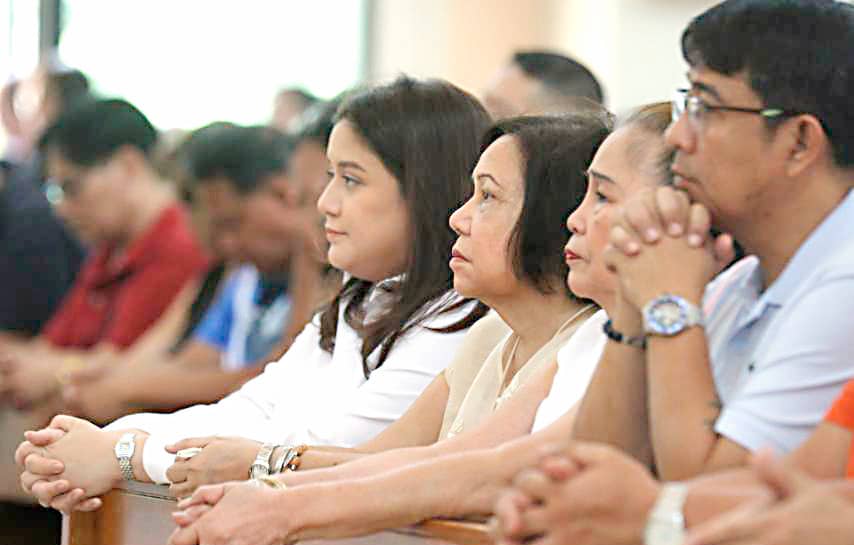 SENATOR Camille Villar with former Senator Cynthia Villar.