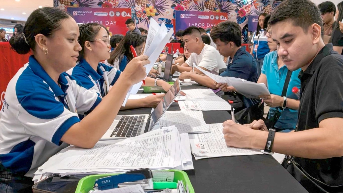 LGUs, DoLE boost employment drive