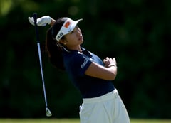 Bianca slips after strong start