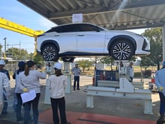 Toyota trains dismantler for xEV recycling network