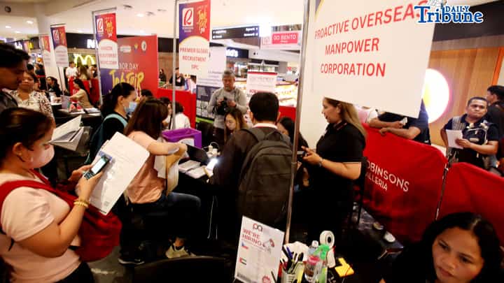 DMW strengthens reintegration programs for OFWs