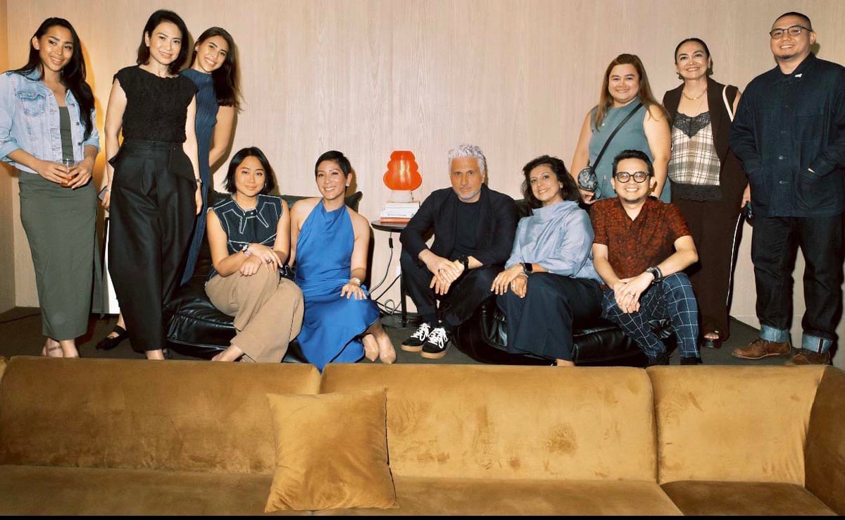 Hurray Design founder and principal designer IDr. Rossy Anne Rojales, Dexterton Corporation CEO Audrey Go-Liu, Mutina S.P.A head of international sales Michel Dallafiora, Kiran Kala, Ar. Andrew Trinidad, UAP, Ar. Katherine Clemente, UAP, Pinky Antonio, and Ar. Kevin Nieves, UAP.