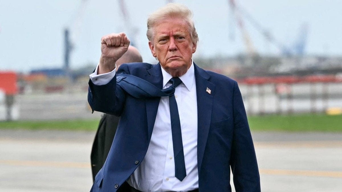 Trump announces $65B Venezuela oil deal