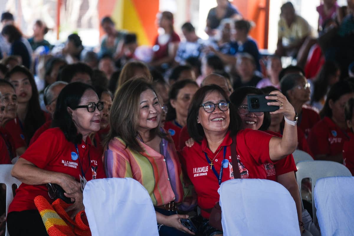 Source of sunshine Trina R. Biazon, executive director of the Gender and Development Office and First Lady of Muntinlupa, provided the energy for Daily Tribune’s 17th Asian Innovation Forum.