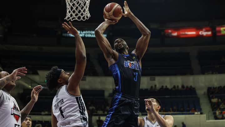 Marvin Jones bangs in 26 points to lead Meralco to a 108-93 victory over Blackwater on Sunday in the PBA Commissioner’s Cup.