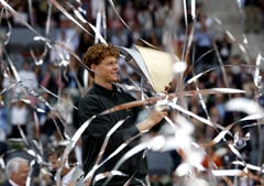 Sinner dismantles Zverev to win Madrid Open, set record