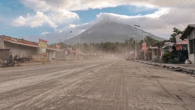 Albay ensures evacuation of 5 barangays 