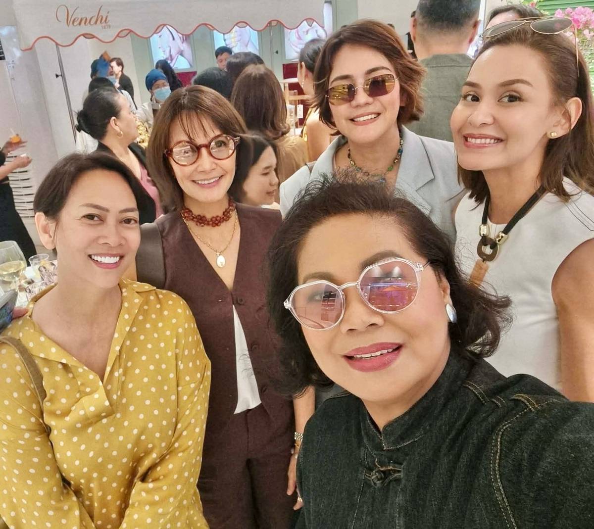 JENNIE Epperson, Tweetie de Leon Gonzales, Desiree Abesamis (front), Patty Betita and Gionna Cabrera.