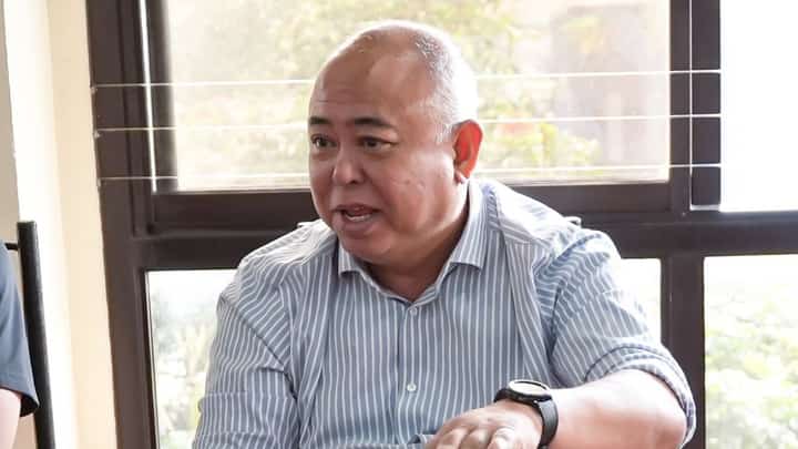 CHAIRMAN Vigor Mendoza II