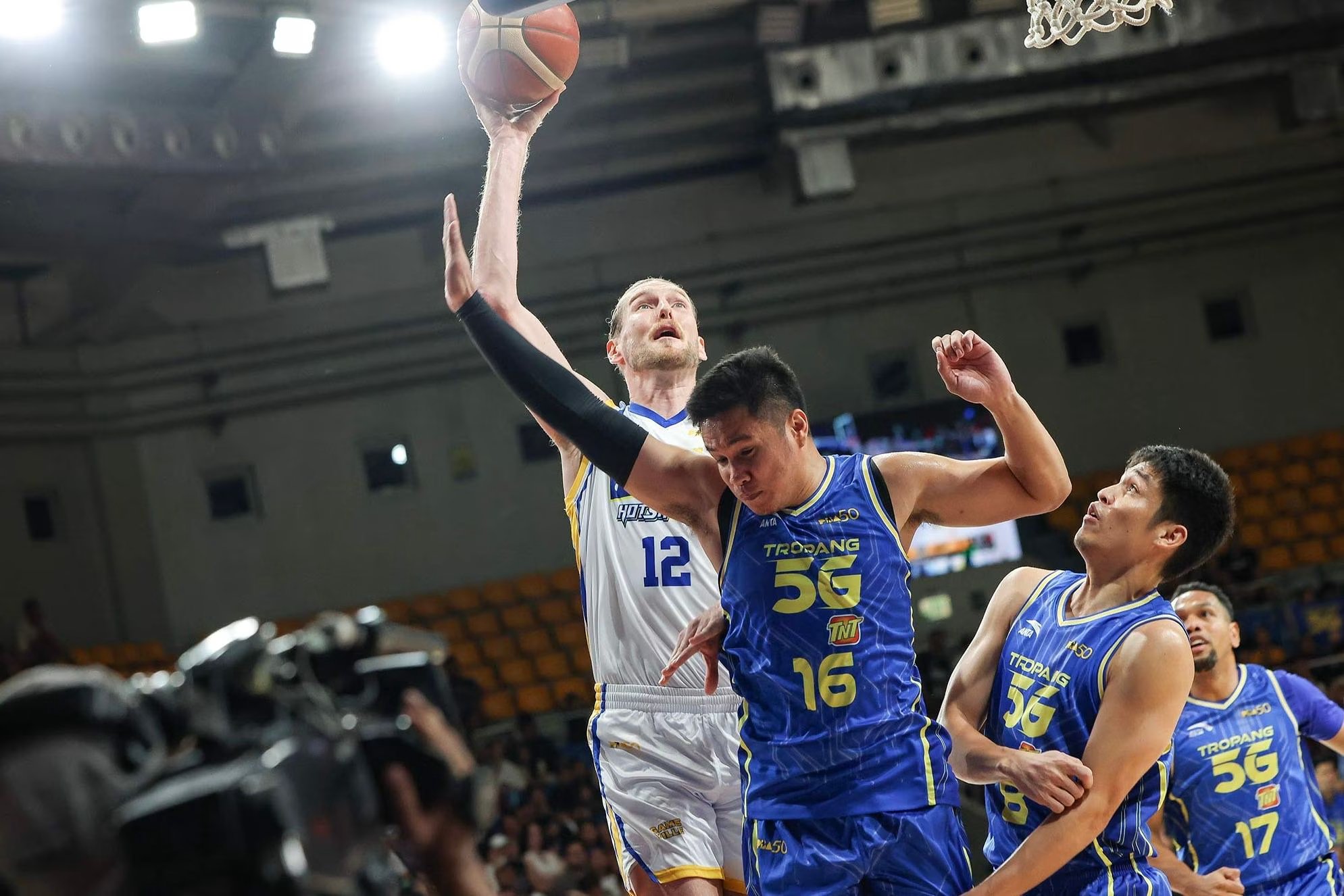 Hotshots spoil Bol’s 53-point explosion