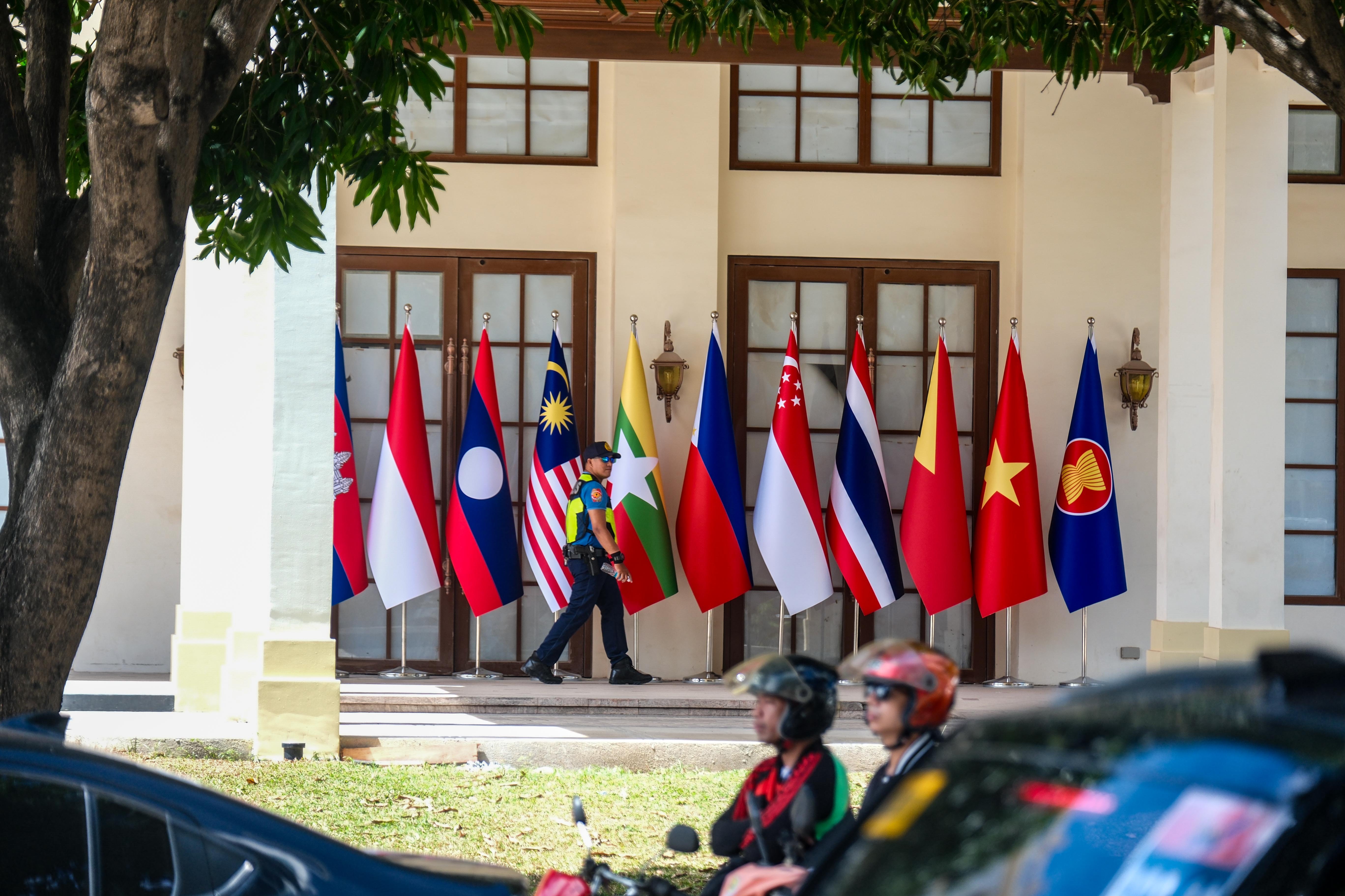 ASEAN investors cautious amid ME conflict, tariffs