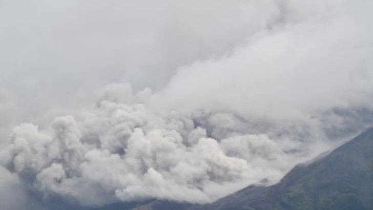 PNP tightens security as Mayon danger zone expansion looms