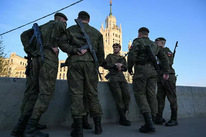 Russia issues evacuation warning to Kyiv embassies over strike threat