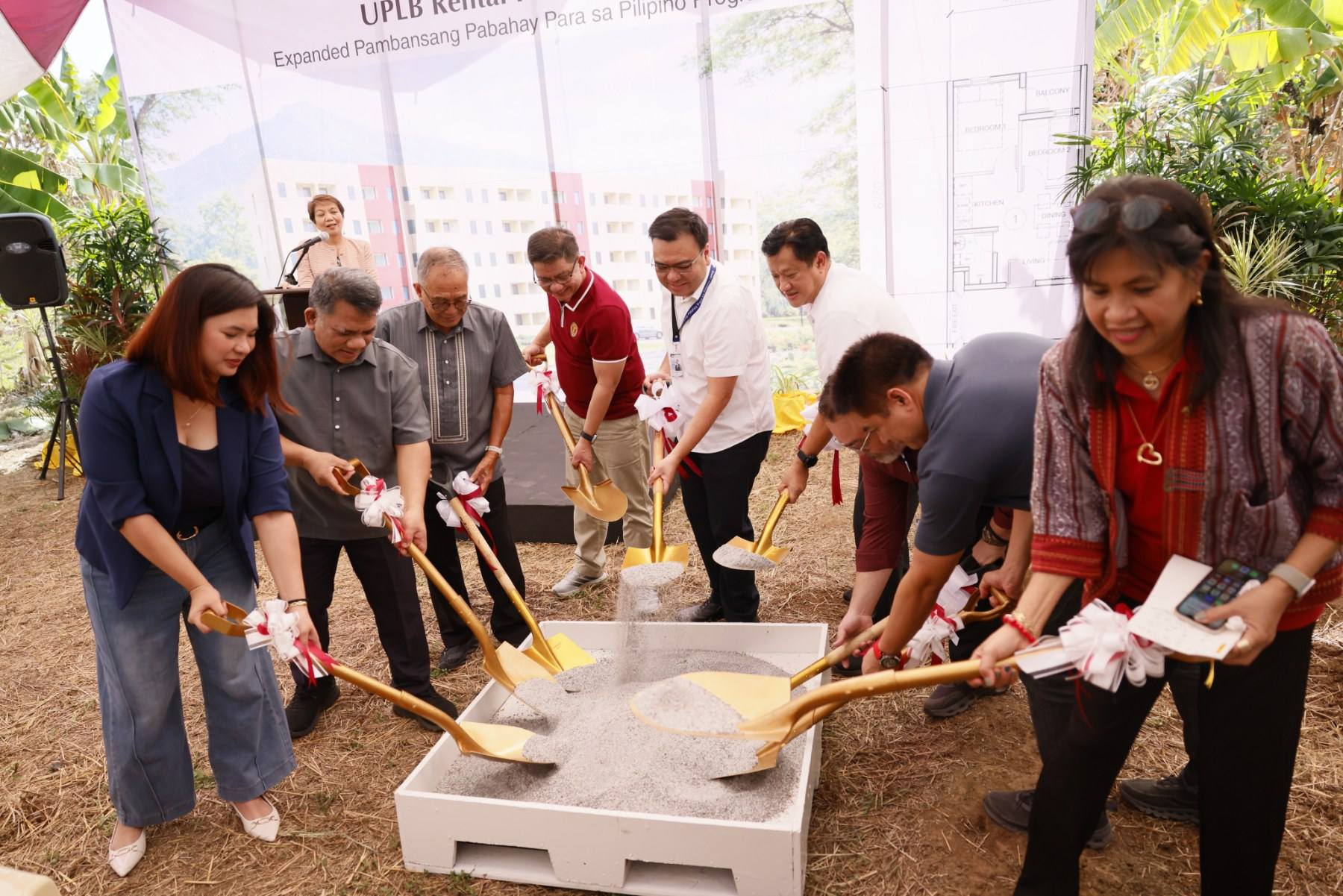 UPLB gets housing plan after decades