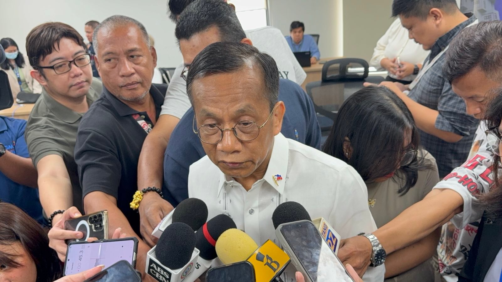 Multi-shocks retard Phl economy